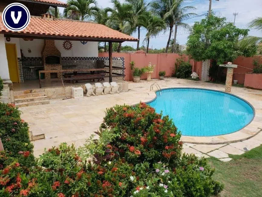 Foto 2 de Casa com 5 quartos para alugar, 320m2 em Aquiraz - CE