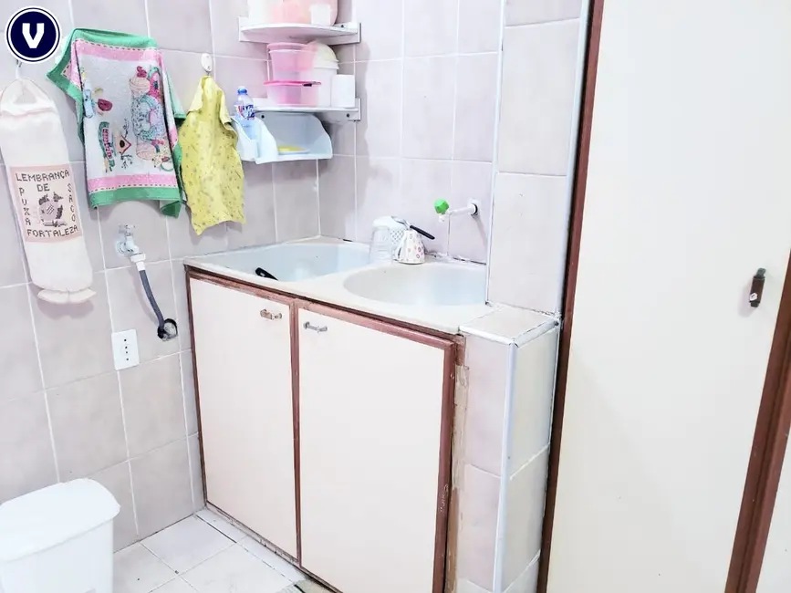 Apartamento com 3 quartos à venda, 100m2 em Farias Brito, Fortaleza - CE - imagem 4 Foto 4 de Apartamento com 3 quartos à venda, 100m2 em Farias Brito, Fortaleza - CE