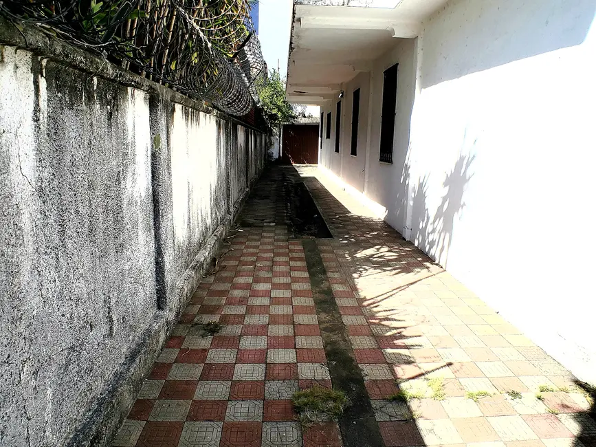 Foto 4 de Casa com 4 quartos à venda, 160m2 em Jacarecanga, Fortaleza - CE