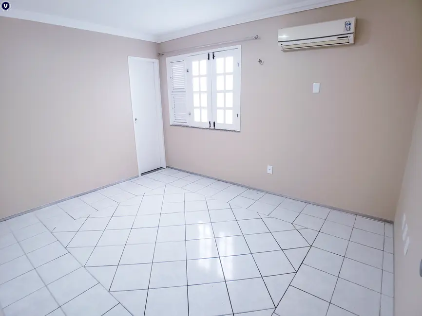 Foto 33 de Casa de Condomínio com 4 quartos à venda, 125m2 em Edson Queiroz, Fortaleza - CE
