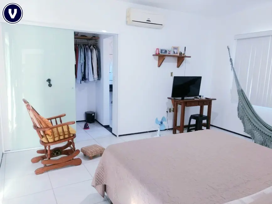 Casa com 5 quartos à venda, 270m2 em Edson Queiroz, Fortaleza - CE - imagem 9 Foto 9 de Casa com 5 quartos à venda, 270m2 em Edson Queiroz, Fortaleza - CE