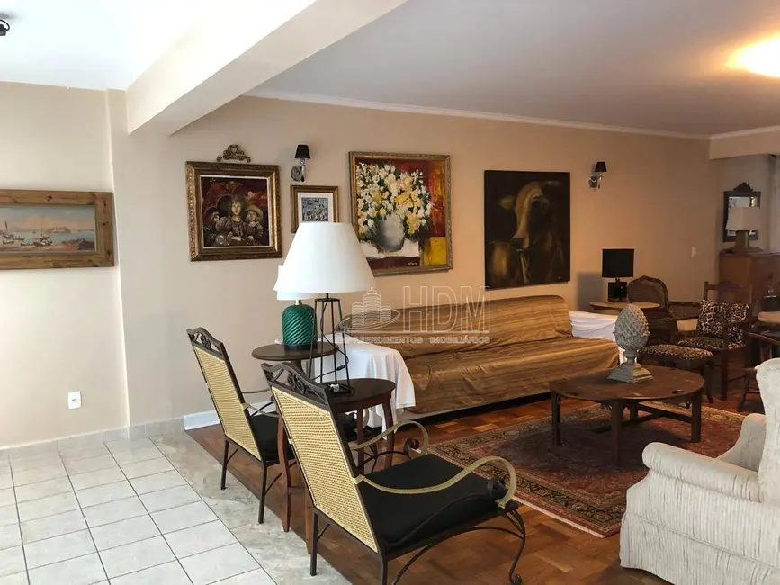 Apartamento com 4 quartos à venda e para alugar, 220m2 em Higienópolis, São Paulo - SP - imagem 7 Foto 7 de Apartamento com 4 quartos à venda e para alugar, 220m2 em Higienópolis, São Paulo - SP