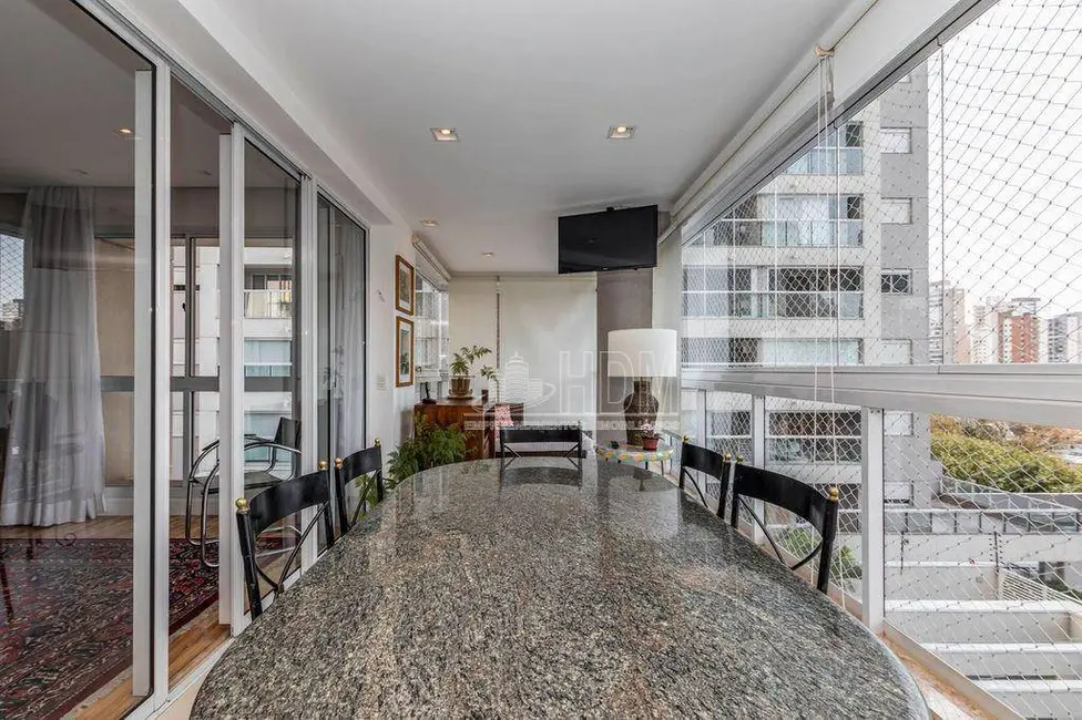 Foto 6 de Apartamento com 3 quartos à venda, 236m2 em Perdizes, São Paulo - SP