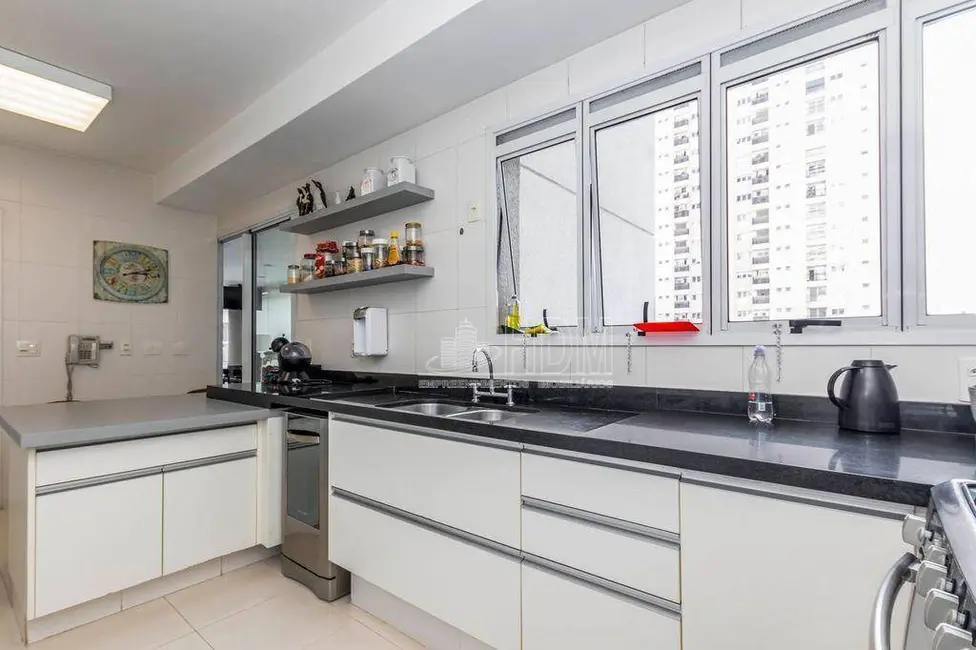 Foto 8 de Apartamento com 3 quartos à venda, 236m2 em Perdizes, São Paulo - SP