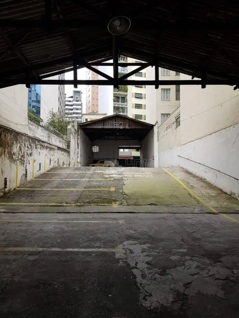 Armazém / Galpão à venda e para alugar, 1200m2 em Higienópolis, São Paulo - SP - imagem 9 Foto 9 de Armazém / Galpão à venda e para alugar, 1200m2 em Higienópolis, São Paulo - SP