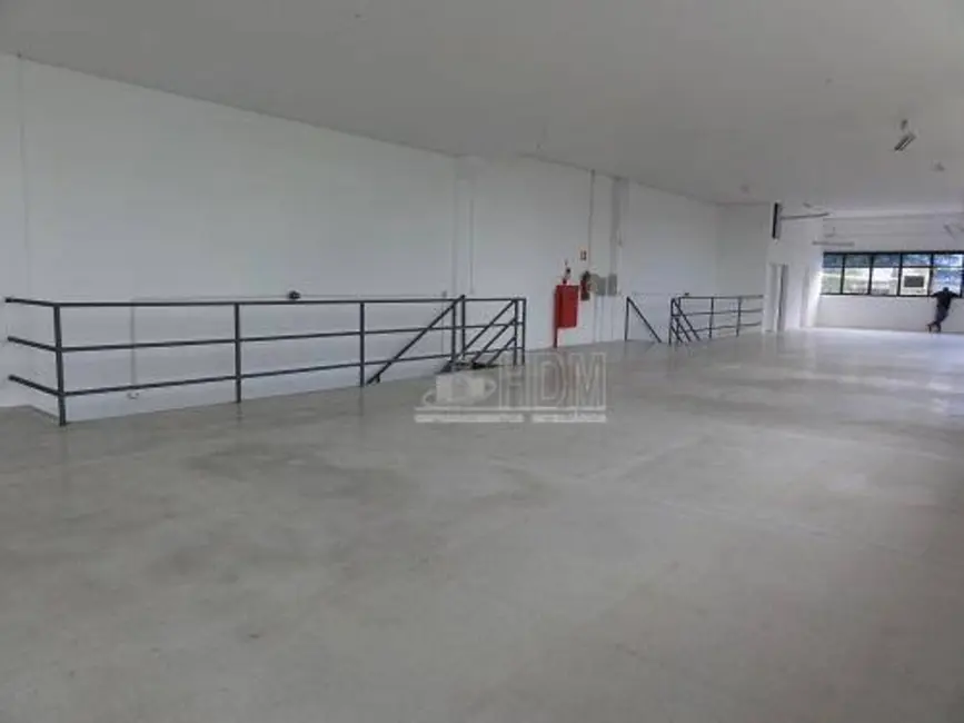 Foto 7 de Armazém / Galpão para alugar, 1403m2 em Tamboré, Barueri - SP