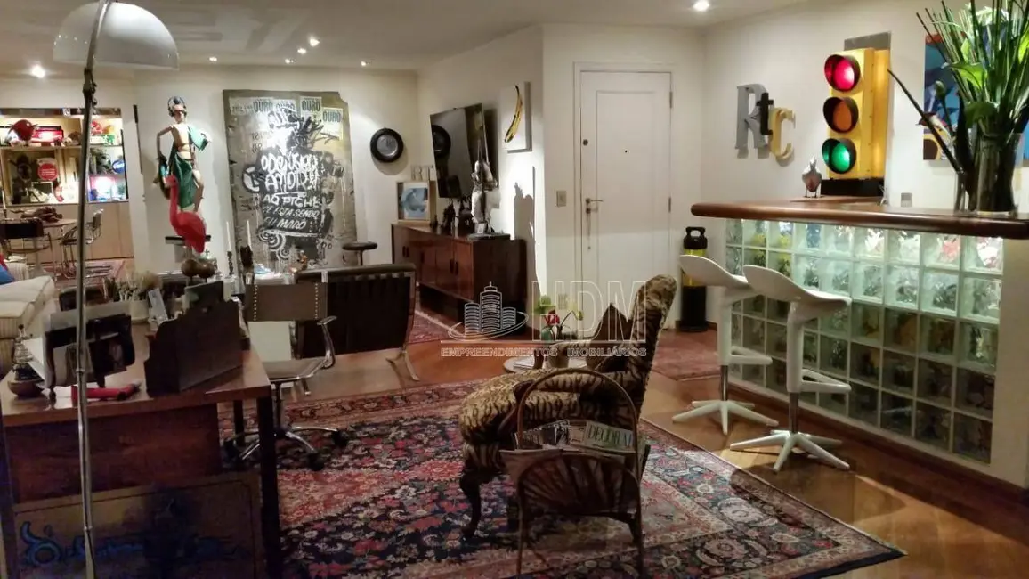 Apartamento com 3 quartos à venda, 185m2 em Higienópolis, São Paulo - SP - imagem 6 Foto 6 de Apartamento com 3 quartos à venda, 185m2 em Higienópolis, São Paulo - SP