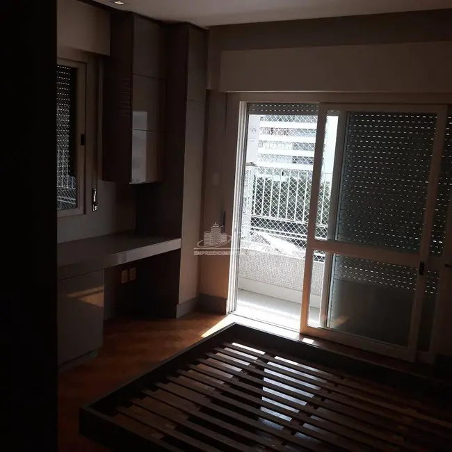 Apartamento com 3 quartos à venda, 220m2 em Higienópolis, São Paulo - SP - imagem 8 Foto 8 de Apartamento com 3 quartos à venda, 220m2 em Higienópolis, São Paulo - SP