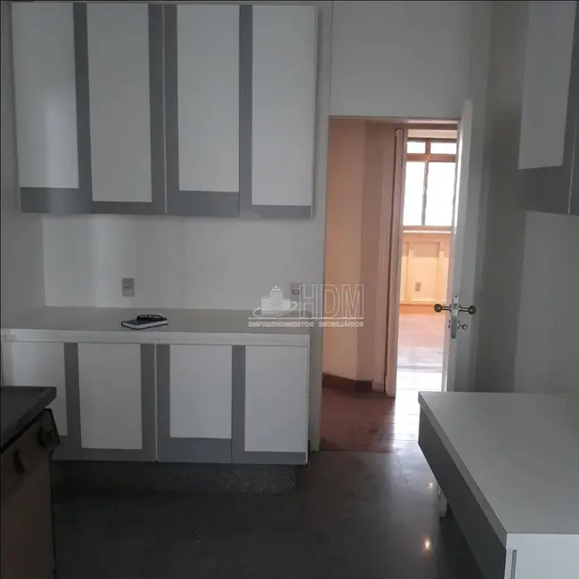 Foto 6 de Apartamento com 3 quartos à venda, 270m2 em Higienópolis, São Paulo - SP
