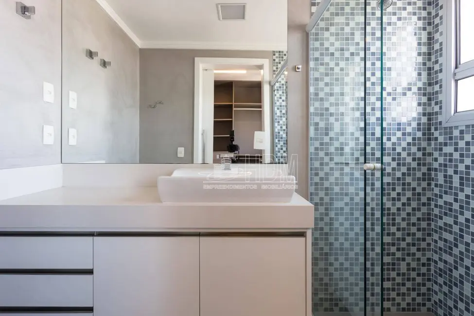 Apartamento com 2 quartos à venda e para alugar, 182m2 em Moema, São Paulo - SP - imagem 7 Foto 7 de Apartamento com 2 quartos à venda e para alugar, 182m2 em Moema, São Paulo - SP