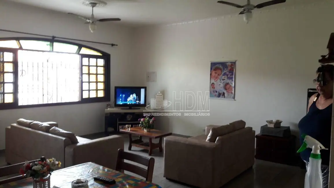 Casa com 3 quartos à venda, 147m2 em Peruibe - SP - imagem 7 Foto 7 de Casa com 3 quartos à venda, 147m2 em Peruibe - SP