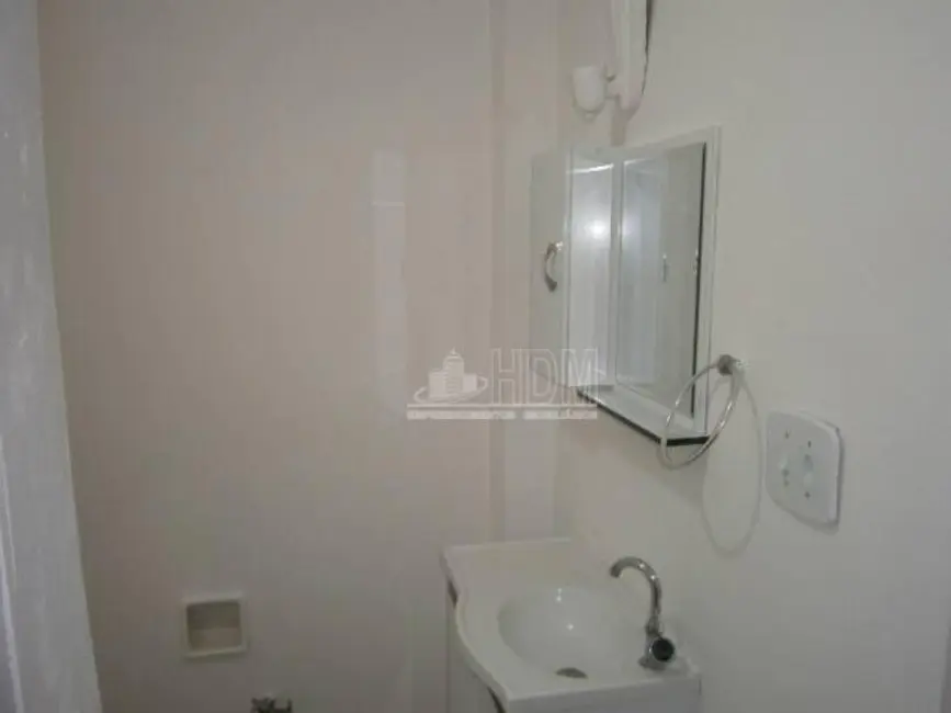 Kitnet com 1 quarto para alugar, 35m2 em Consolação, São Paulo - SP - imagem 4 Foto 4 de Kitnet com 1 quarto para alugar, 35m2 em Consolação, São Paulo - SP