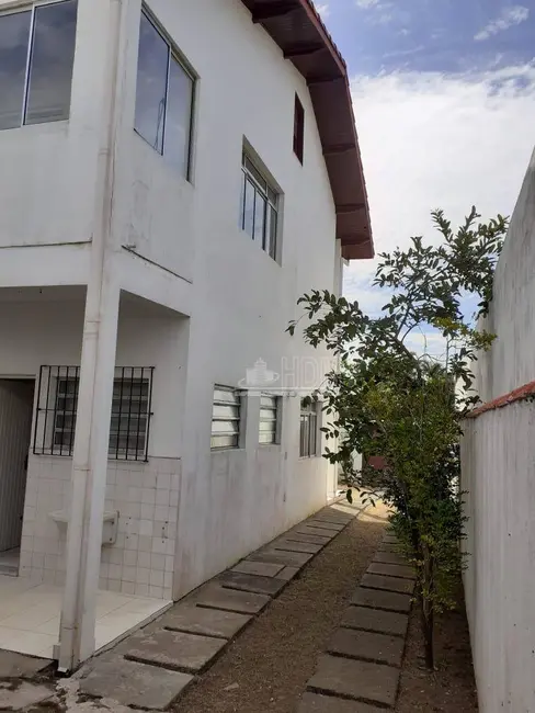 Foto 1 de Sobrado com 4 quartos à venda, 262m2 em Peruibe - SP