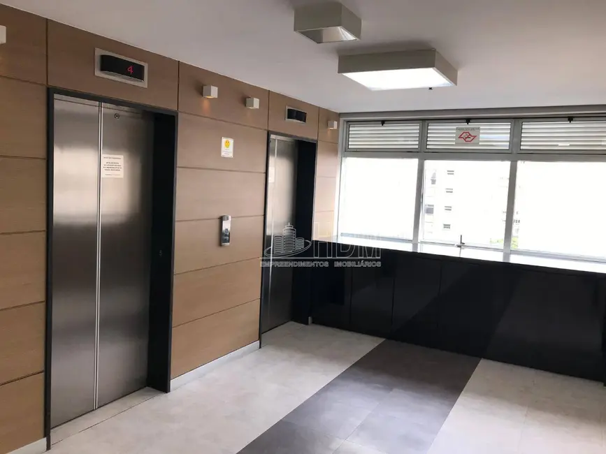 Foto 9 de Sala Comercial para alugar, 30m2 em Cerqueira César, São Paulo - SP