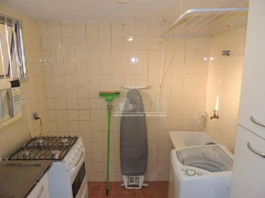 Foto 7 de Kitnet para alugar, 44m2 em Parque Santa Cecília, São Paulo - SP