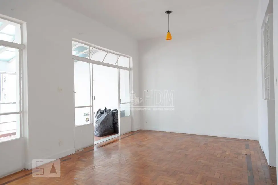 Apartamento com 3 quartos para alugar, 230m2 em República, São Paulo - SP - imagem 4 Foto 4 de Apartamento com 3 quartos para alugar, 230m2 em República, São Paulo - SP