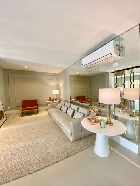 Foto 8 de Apartamento com 2 quartos à venda, 79m2 em Itapema - SC