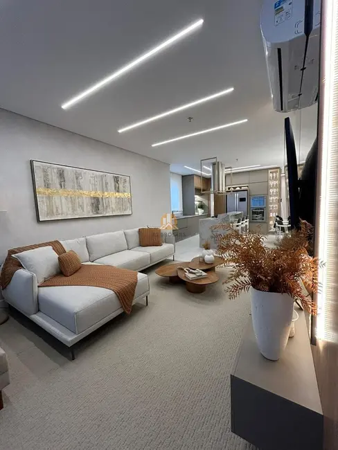 Foto 3 de Apartamento com 4 quartos à venda, 206m2 em Meia Praia, Itapema - SC