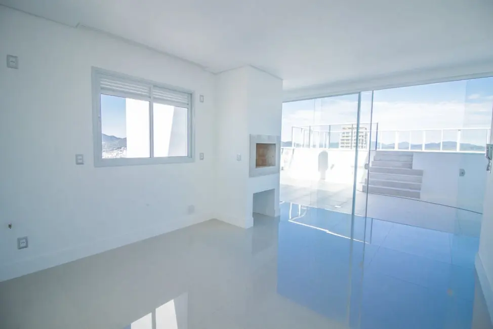 Apartamento com 3 quartos à venda, 128m2 em Centro, Balneario Camboriu - SC - imagem 7 Foto 7 de Apartamento com 3 quartos à venda, 128m2 em Centro, Balneario Camboriu - SC