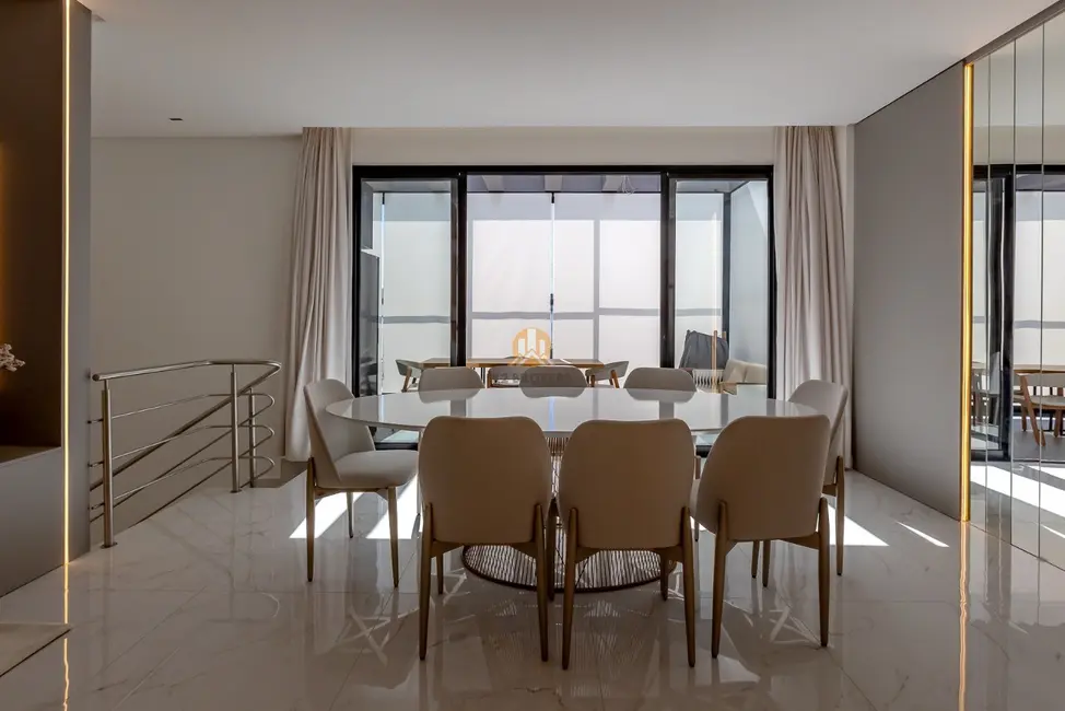 Foto 4 de Apartamento com 4 quartos à venda, 250m2 em Centro, Balneario Camboriu - SC