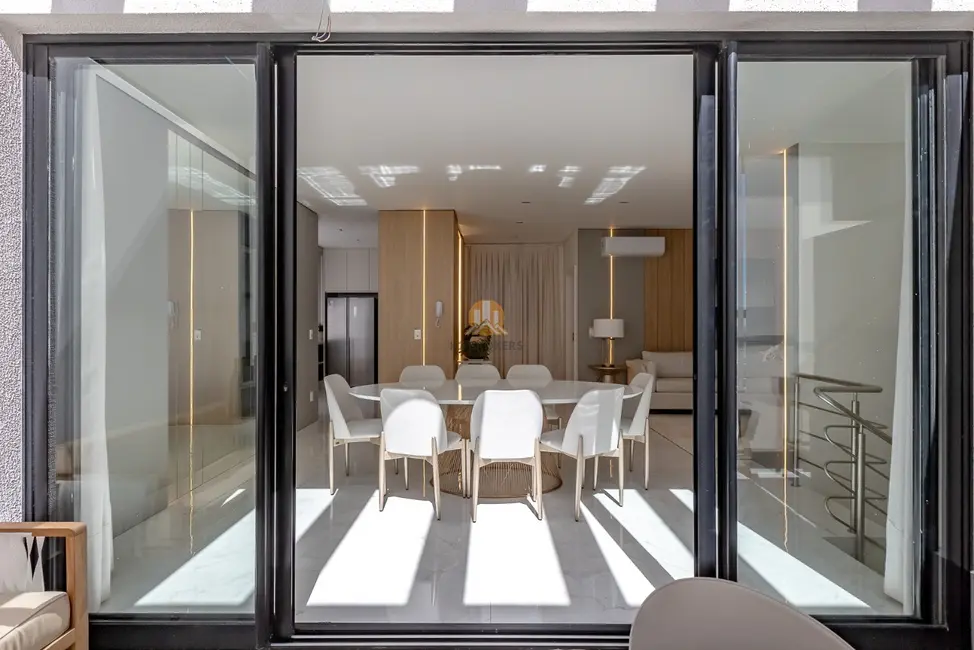 Foto 5 de Apartamento com 4 quartos à venda, 250m2 em Centro, Balneario Camboriu - SC