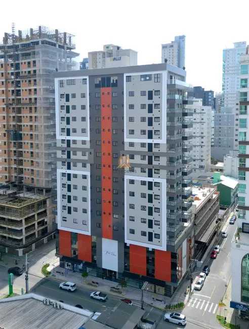 Foto 1 de Apartamento com 3 quartos à venda, 132m2 em Itapema - SC