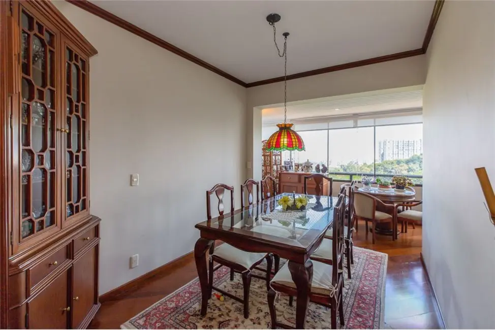 Foto 2 de Apartamento com 3 quartos à venda, 147m2 em Vila Suzana, São Paulo - SP