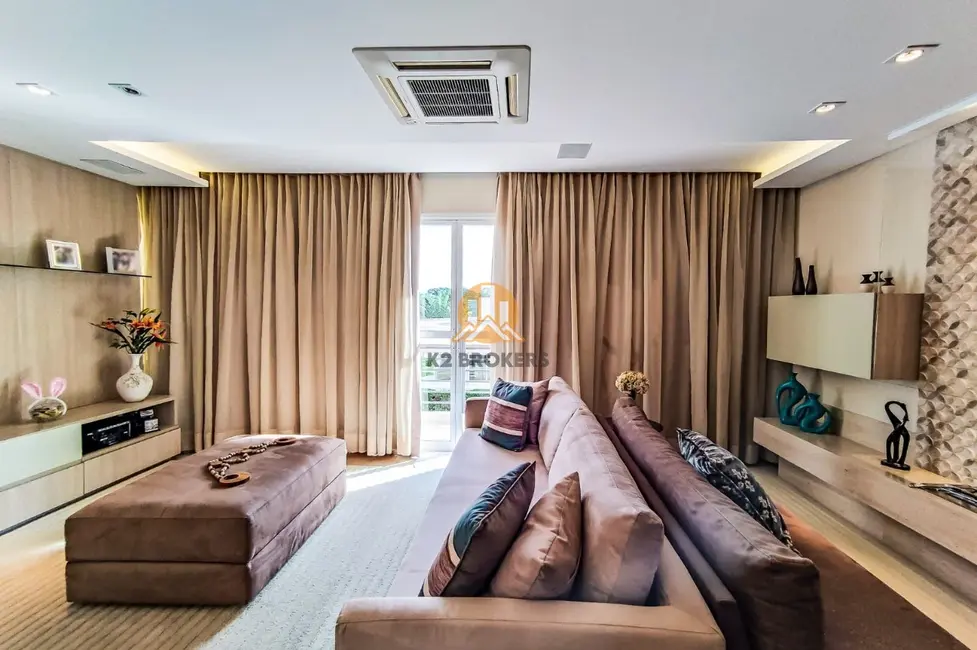 Casa de Condomínio com 3 quartos à venda, 300m2 em Jardim São Nicolau, São Paulo - SP - imagem 3 Foto 3 de Casa de Condomínio com 3 quartos à venda, 300m2 em Jardim São Nicolau, São Paulo - SP