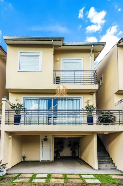 Casa de Condomínio com 3 quartos à venda, 300m2 em Jardim São Nicolau, São Paulo - SP - imagem 2 Foto 2 de Casa de Condomínio com 3 quartos à venda, 300m2 em Jardim São Nicolau, São Paulo - SP