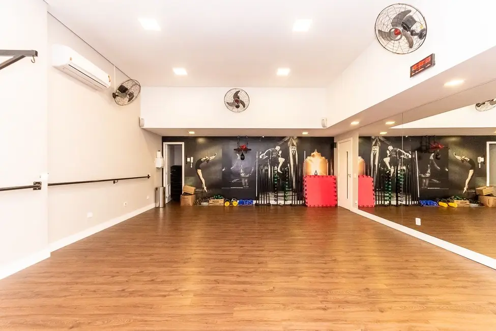 Foto 7 de Apartamento com 4 quartos à venda, 166m2 em Curitiba - PR