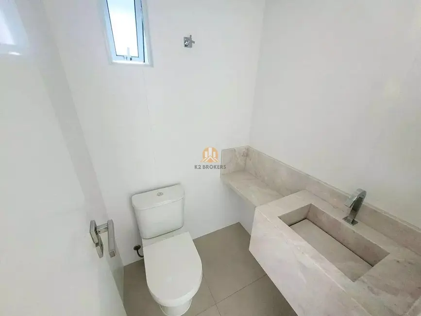 Foto 9 de Apartamento com 3 quartos à venda, 120m2 em Centro, Guaratuba - PR