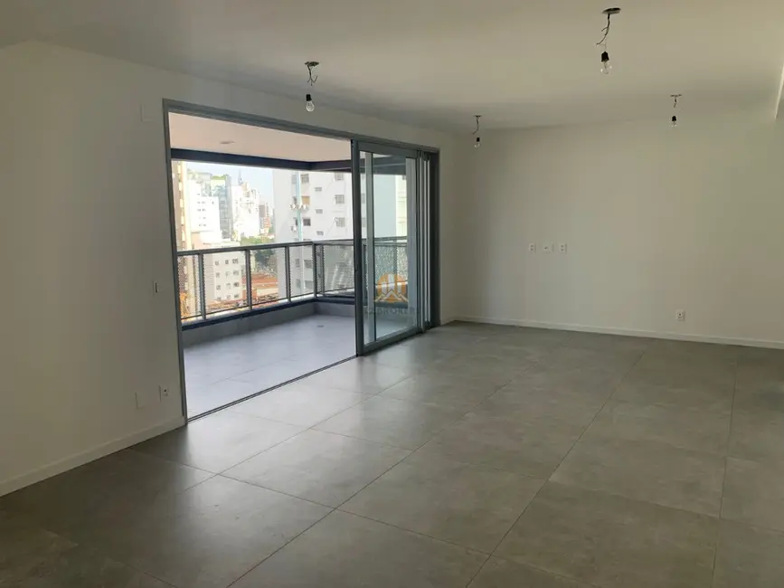 Apartamento com 3 quartos à venda, 124m2 em Jardim Paulistano, São Paulo - SP - imagem 1 Foto 1 de Apartamento com 3 quartos à venda, 124m2 em Jardim Paulistano, São Paulo - SP