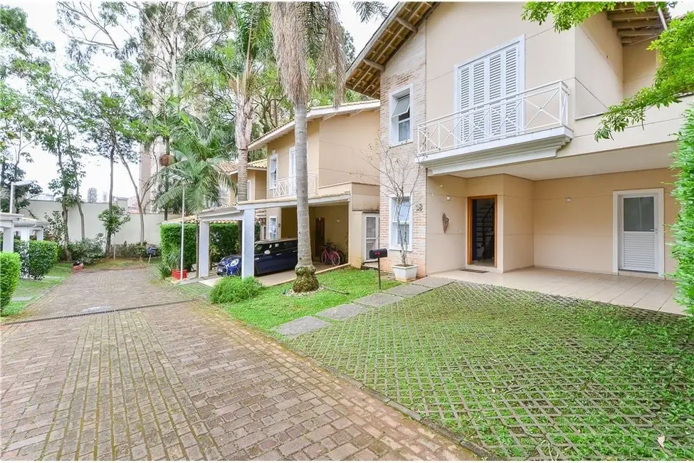 Foto 2 de Casa de Condomínio com 3 quartos à venda, 239m2 em Morumbi, São Paulo - SP