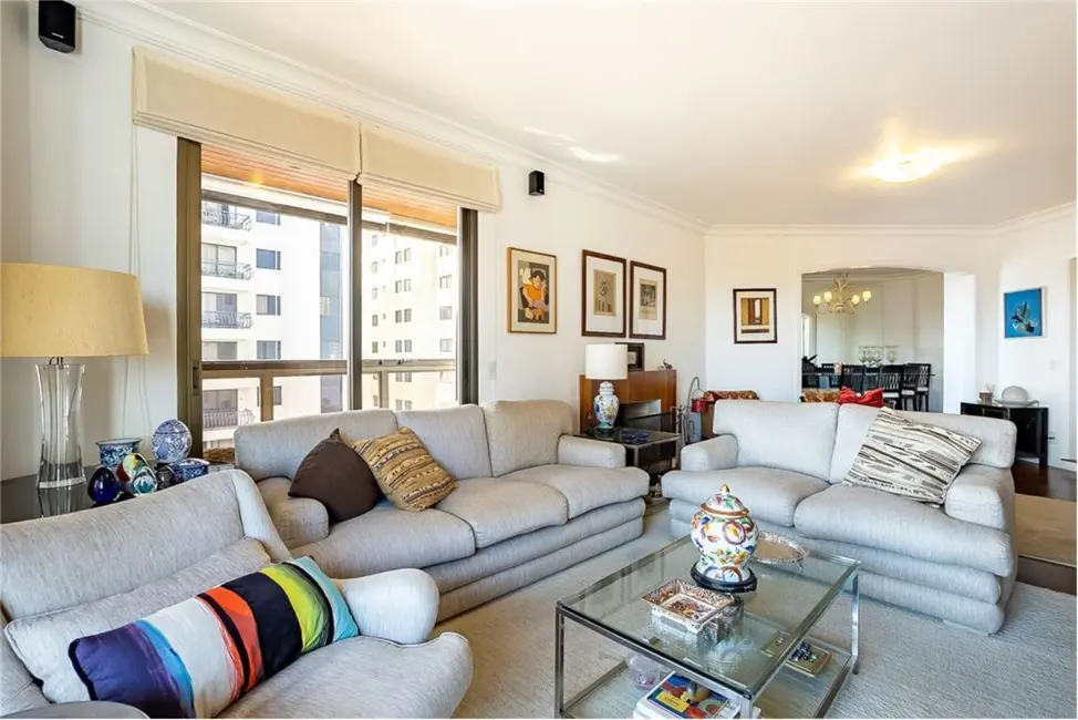 Apartamento com 4 quartos à venda, 242m2 em Campo Belo, São Paulo - SP - imagem 7 Foto 7 de Apartamento com 4 quartos à venda, 242m2 em Campo Belo, São Paulo - SP