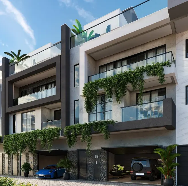 Foto 1 de Casa de Condomínio com 3 quartos à venda, 333m2 em Bombinhas - SC