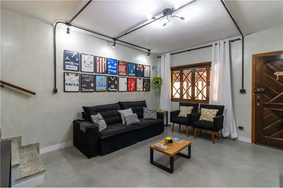 Foto 1 de Casa de Condomínio com 2 quartos à venda, 103m2 em Jardim Cocaia, Guarulhos - SP