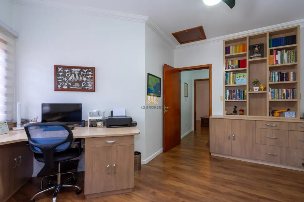 Foto 3 de Casa de Condomínio com 7 quartos à venda, 506m2 em Transurb, Itapevi - SP