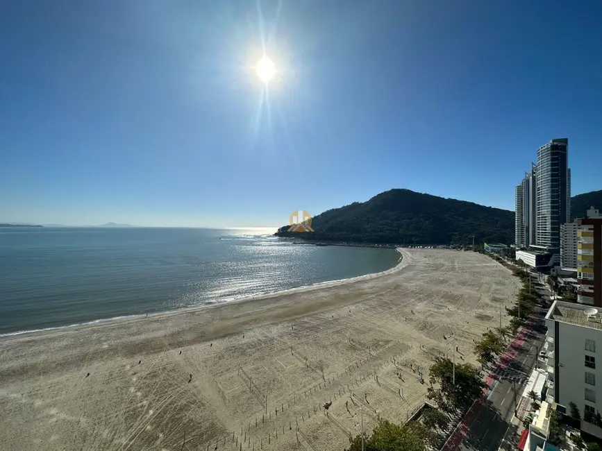 Apartamento com 3 quartos à venda, 153m2 em Centro, Balneario Camboriu - SC - imagem 5 Foto 5 de Apartamento com 3 quartos à venda, 153m2 em Centro, Balneario Camboriu - SC