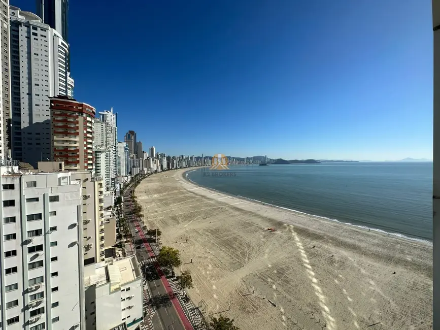 Apartamento com 3 quartos à venda, 153m2 em Centro, Balneario Camboriu - SC - imagem 7 Foto 7 de Apartamento com 3 quartos à venda, 153m2 em Centro, Balneario Camboriu - SC