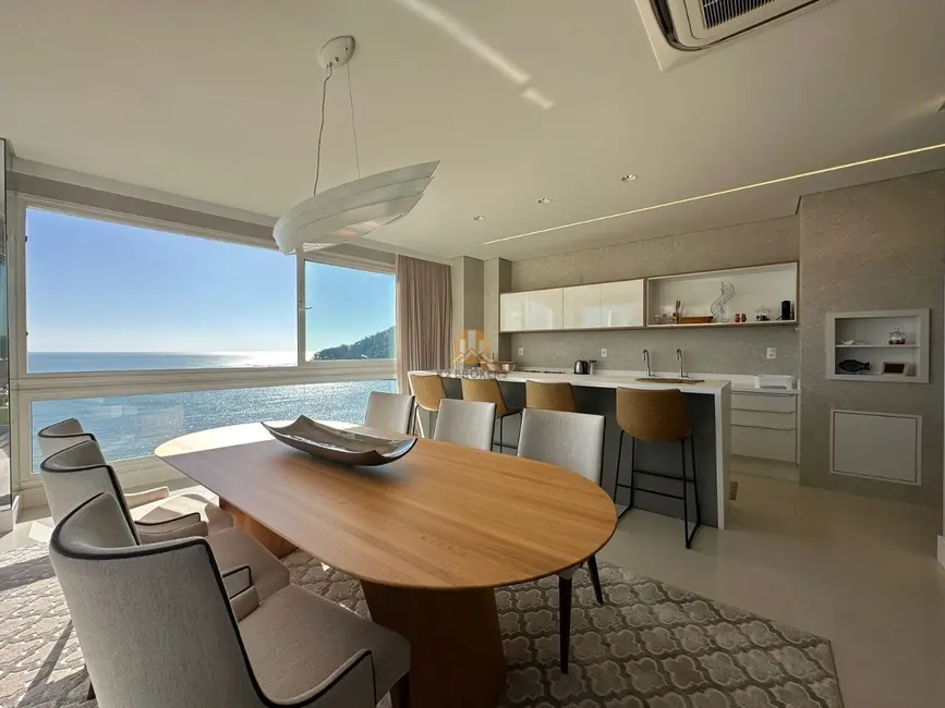 Apartamento com 3 quartos à venda, 153m2 em Centro, Balneario Camboriu - SC - imagem 1 Foto 1 de Apartamento com 3 quartos à venda, 153m2 em Centro, Balneario Camboriu - SC