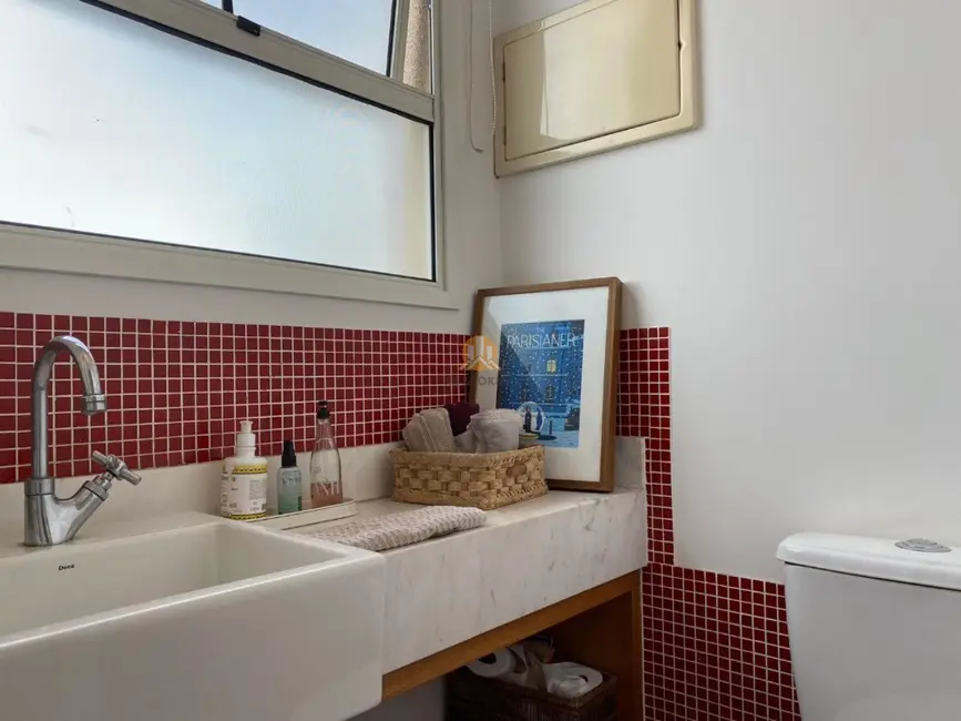 Foto 4 de Apartamento com 3 quartos à venda, 243m2 em Água Branca, São Paulo - SP