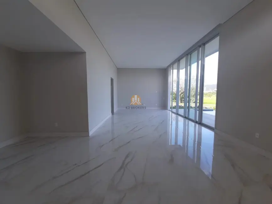 Foto 4 de Casa de Condomínio com 4 quartos à venda, 370m2 em Centro, Camboriu - SC