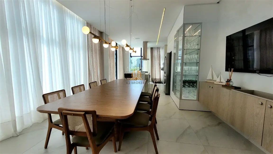 Apartamento com 3 quartos à venda, 153m2 em Itajai - SC - imagem 3 Foto 3 de Apartamento com 3 quartos à venda, 153m2 em Itajai - SC