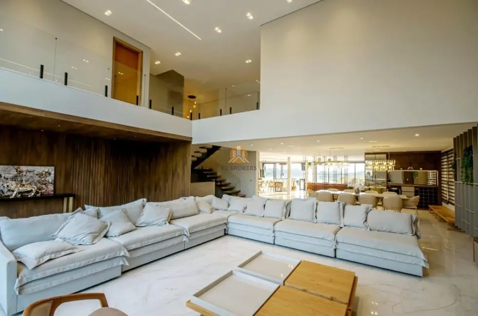 Casa de Condomínio com 10 quartos à venda, 1100m2 em Piracaia - SP - imagem 3 Foto 3 de Casa de Condomínio com 10 quartos à venda, 1100m2 em Piracaia - SP