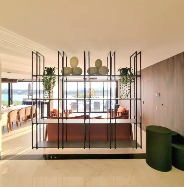 Casa de Condomínio com 10 quartos à venda, 1100m2 em Piracaia - SP - imagem 8 Foto 8 de Casa de Condomínio com 10 quartos à venda, 1100m2 em Piracaia - SP