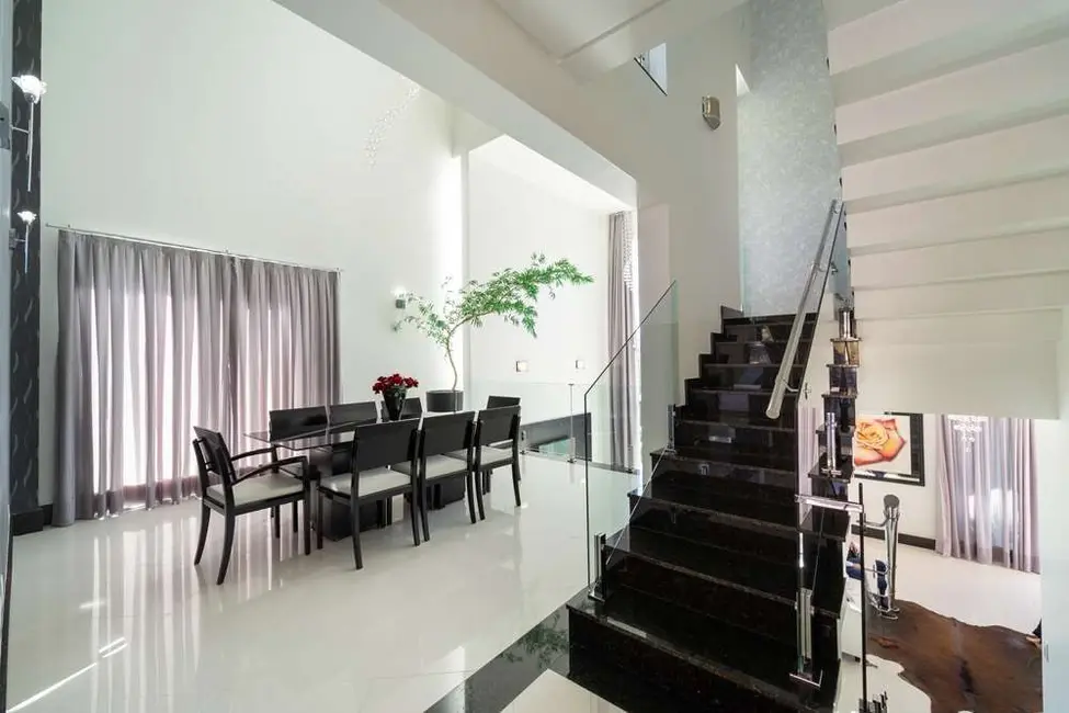 Foto 1 de Casa de Condomínio com 3 quartos à venda, 402m2 em Itatiba - SP