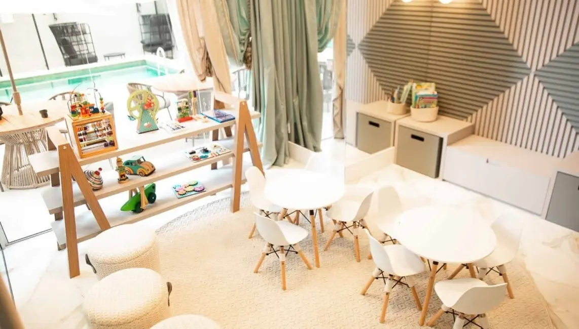 Foto 8 de Apartamento com 4 quartos à venda, 181m2 em Meia Praia, Itapema - SC