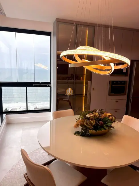 Foto 9 de Apartamento com 3 quartos à venda, 129m2 em Meia Praia, Itapema - SC