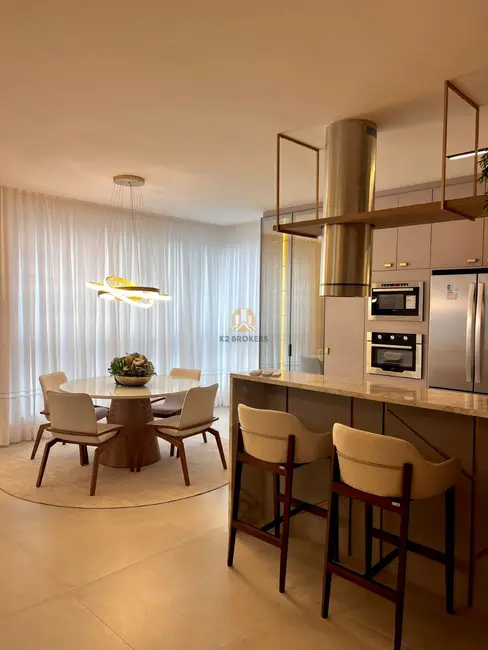 Foto 7 de Apartamento com 3 quartos à venda, 129m2 em Meia Praia, Itapema - SC