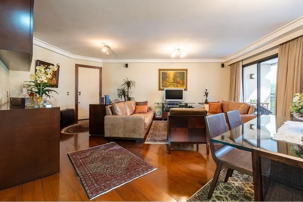 Foto 2 de Apartamento com 3 quartos à venda, 120m2 em Moema, São Paulo - SP